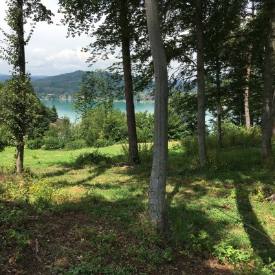 Landschaftsschutz, Raumordnung, Ortsbild und Bebauungsnormen sind gesamtheitlich und übergreifend zu regeln und interdisziplinär im Sinne kommender Generationen zu beurteilen (Foto: Volker Dienst)